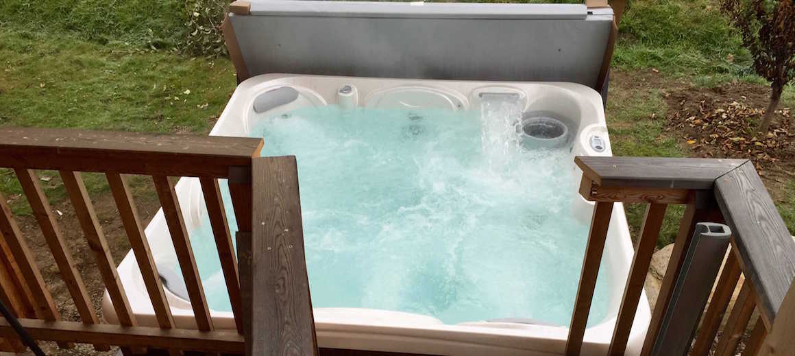 Whirlpool von Chalet 12a, Zugang über Südterrasse